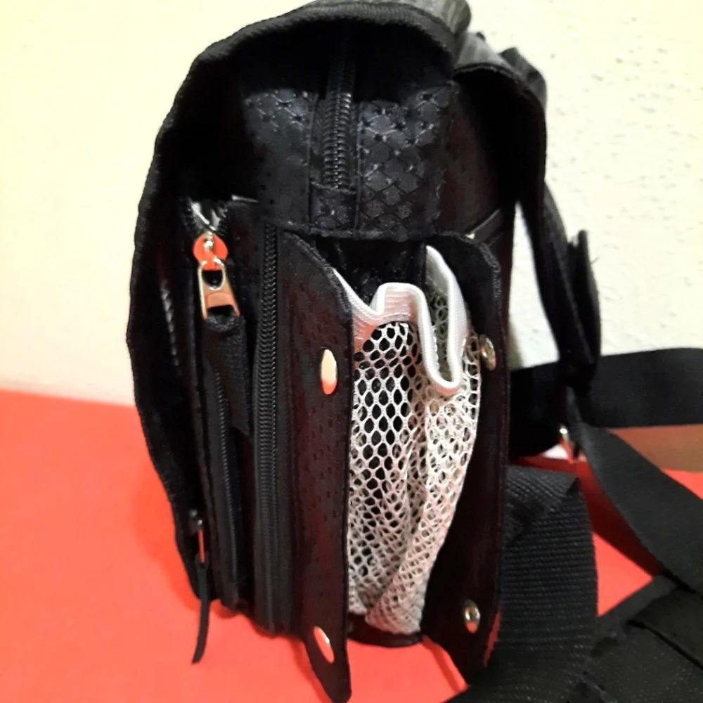Heys black travelmate V3 crossbody